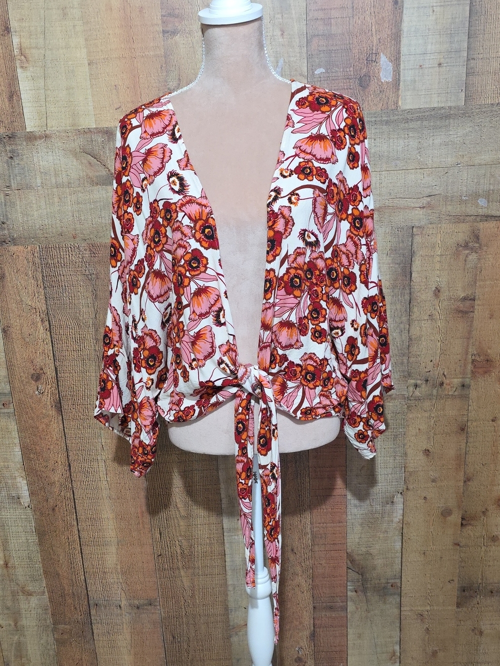LC Lauren Conrad Floral Cropped Tie-Front Top in Pink and Orange